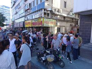 天府三街吃瓜群众,吃瓜群众的欢乐盛宴