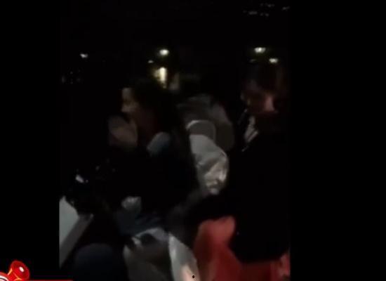 吃瓜群众演唱视频,视频走红网络