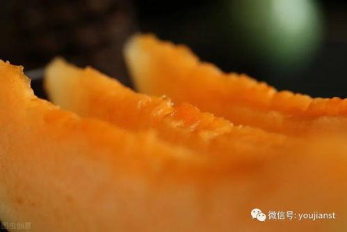 吃瓜群众吃个甜蜜的瓜